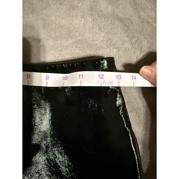 NWOT Art Class SZ Large 10/12 Faux Black Leather Skirt Zip Ip Front Pockets Edgy - Picture 4 of 6